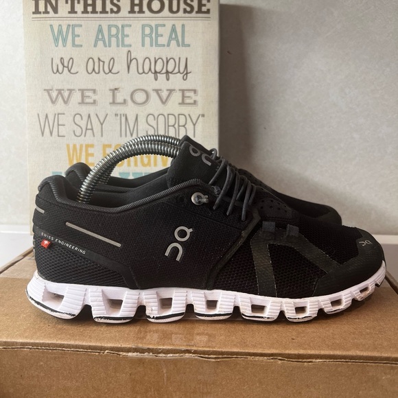 On Running Shoes - On Running Cloud Shoes